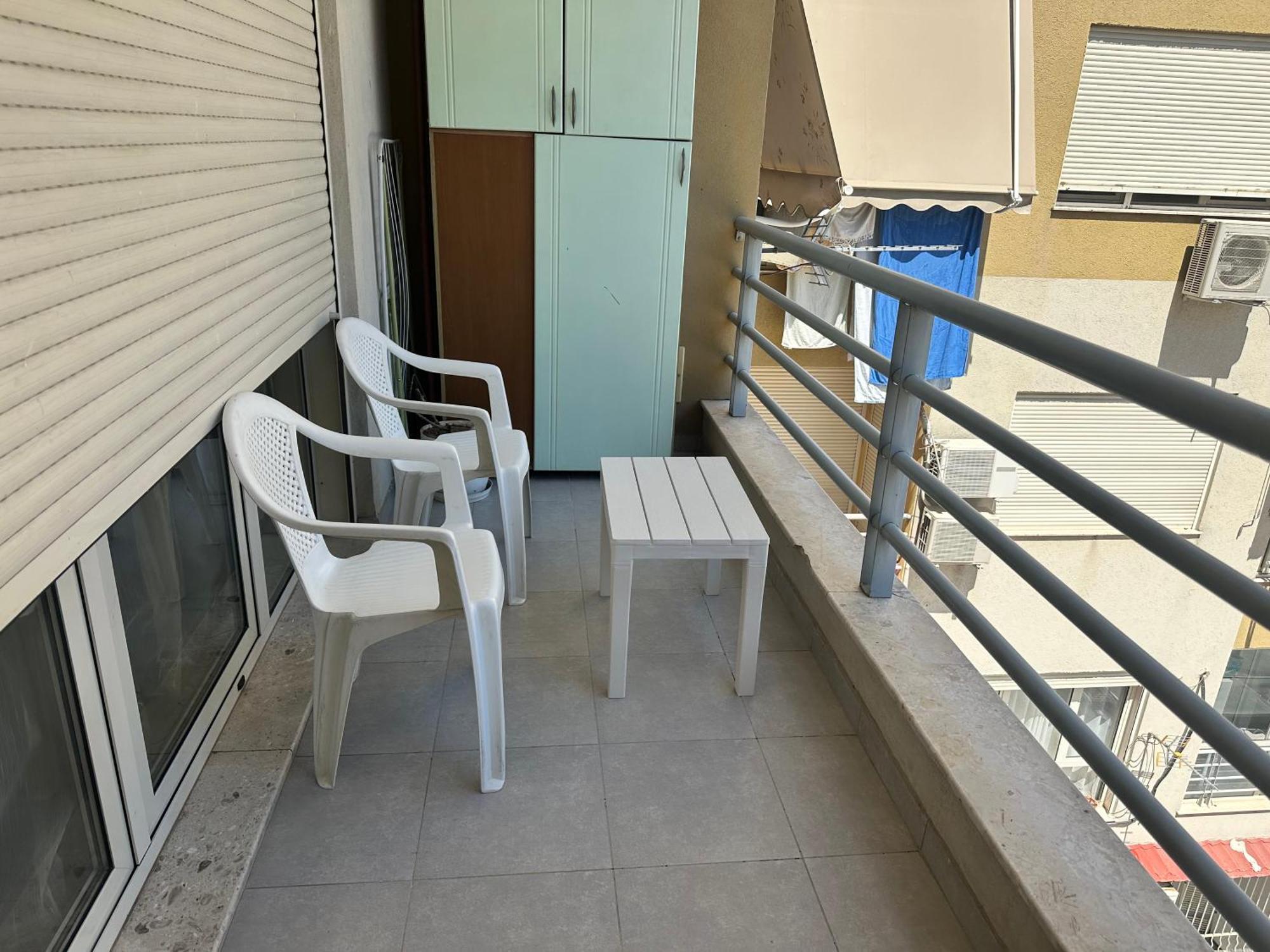 Sunrise Apartment Near The Center Tirana Exterior foto
